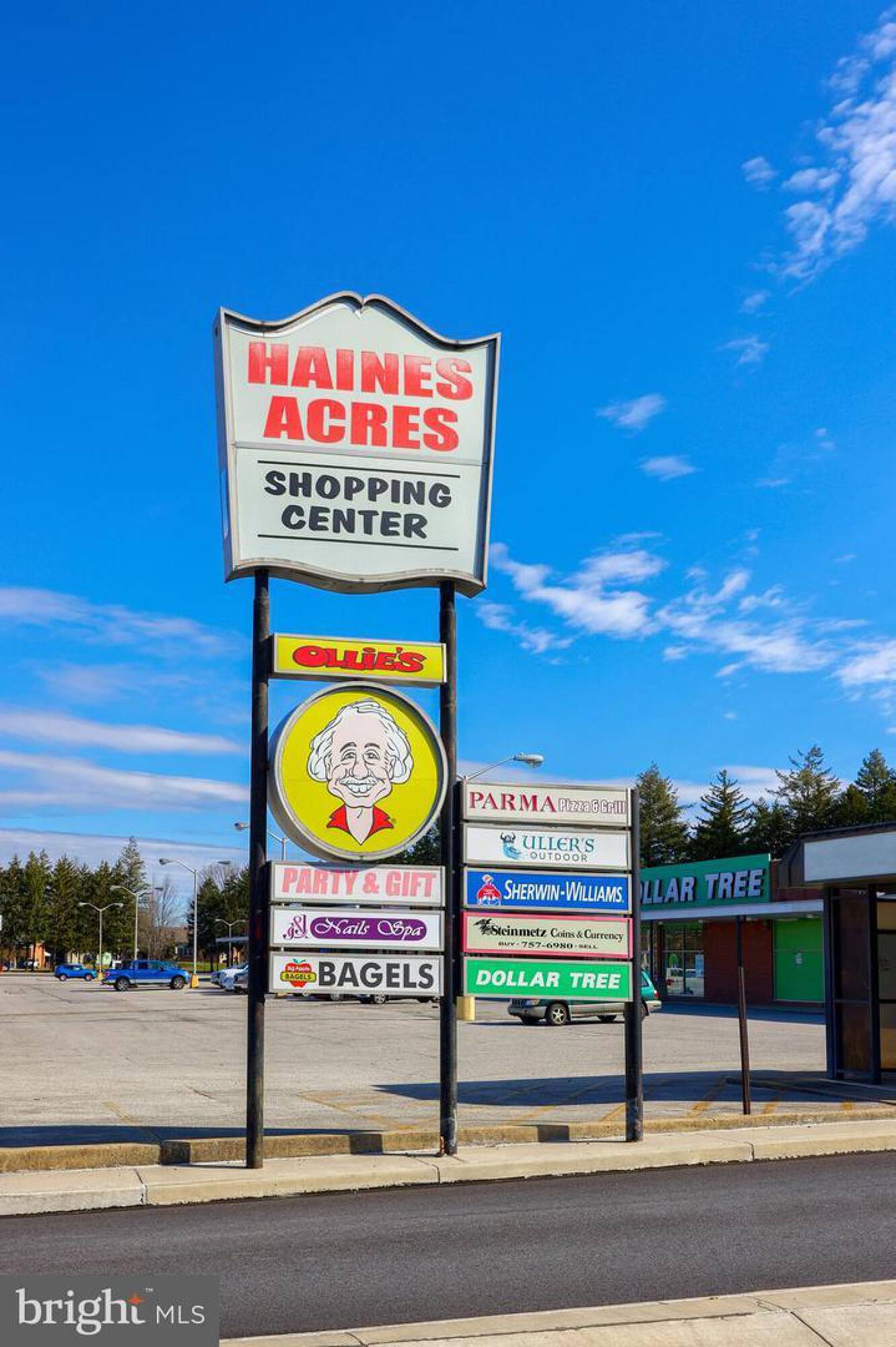 1021 Haines Rd, East York, PA 17402