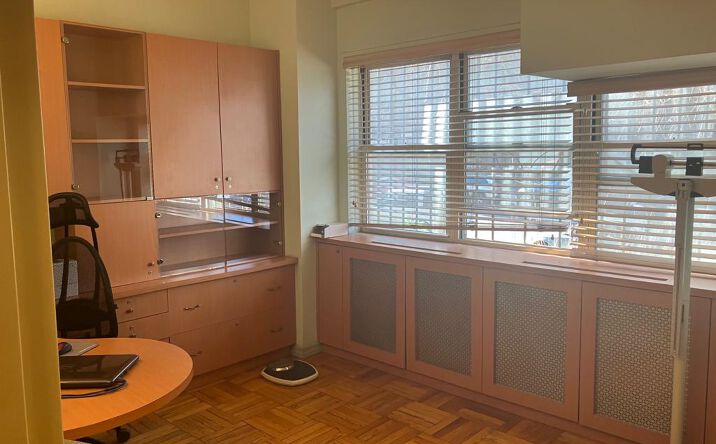 Pictures of Office property located at 30 W 60th St, New York, NY 10023 for lease - image #1