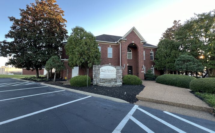 Pictures of Office property located at 271 Robert Rose Dr, Murfreesboro, TN 37129 for lease - image #1