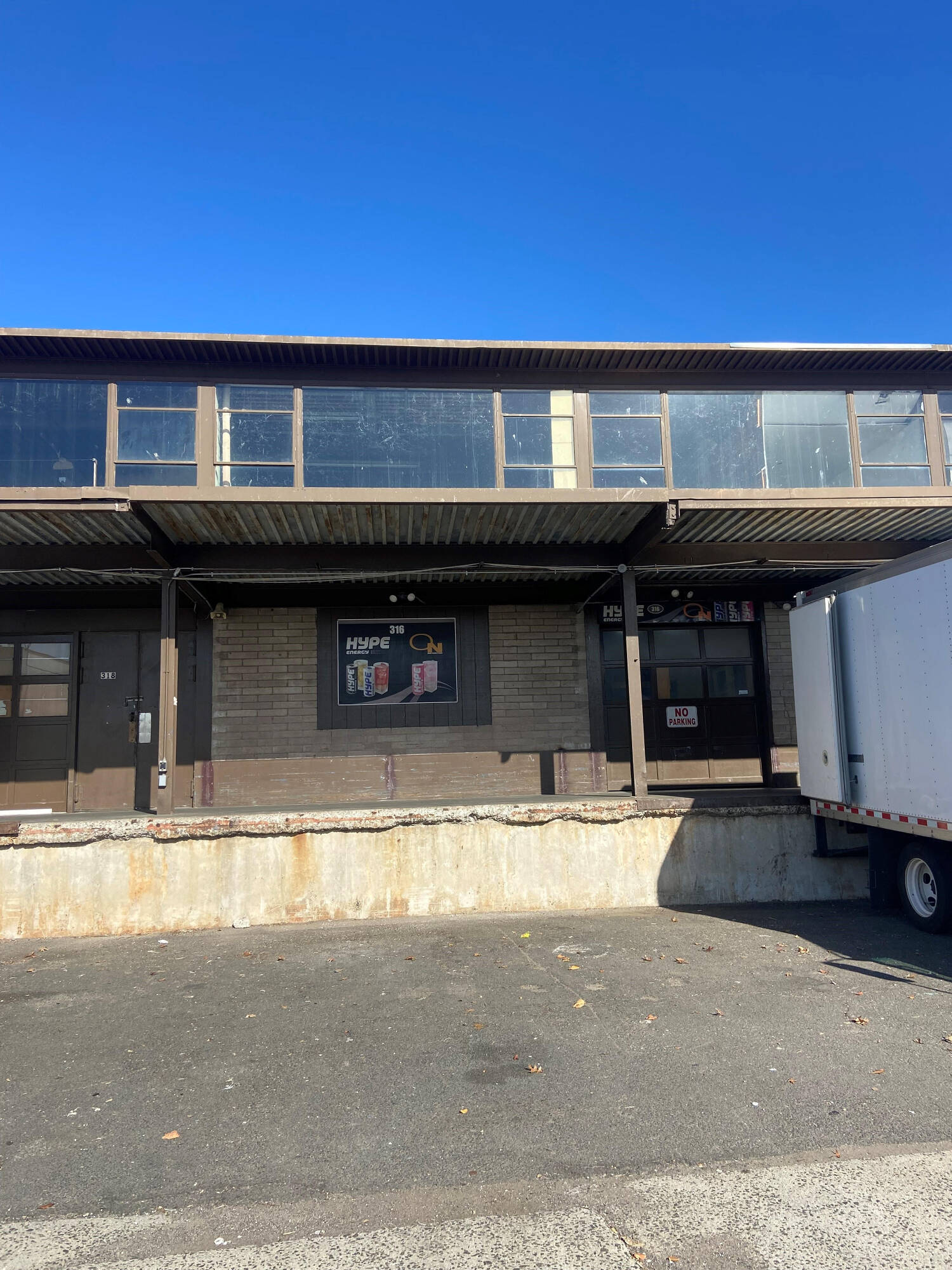 250 Sargent Dr, New Haven, CT 06511