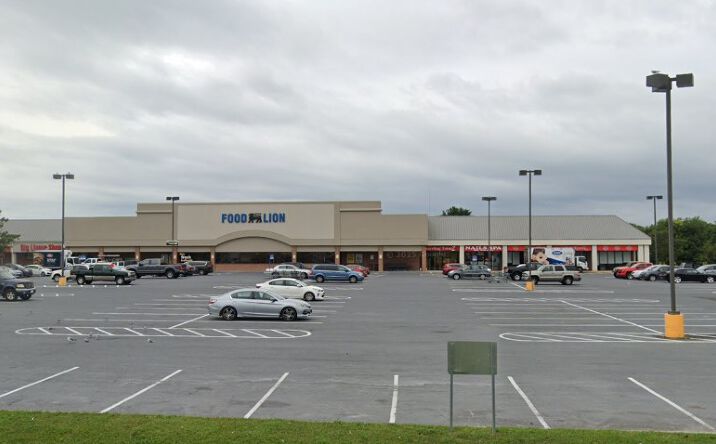 Pictures of Restaurant, Retail, Office property located at 38223 Dupont Blvd, Selbyville, DE 19975 for lease - image #1