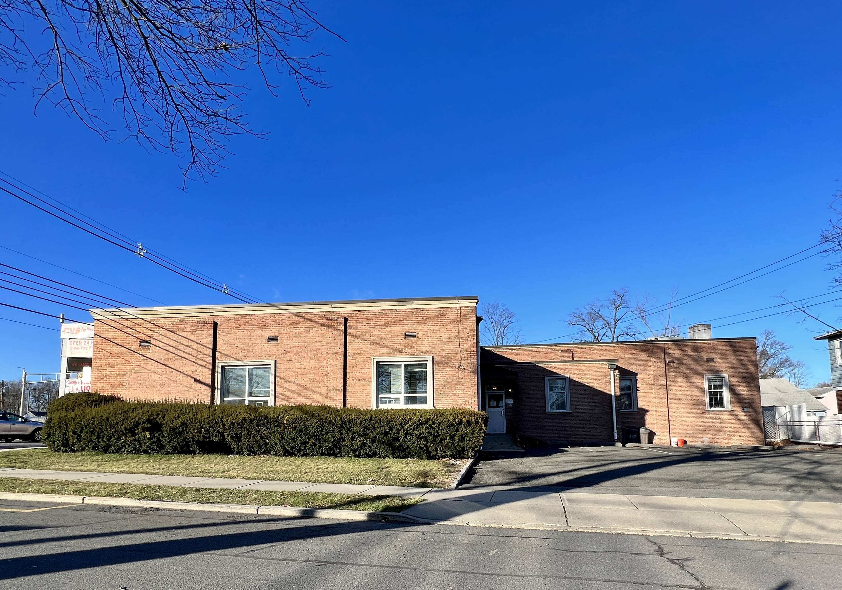 867 St Ave, Rahway, NJ 07065