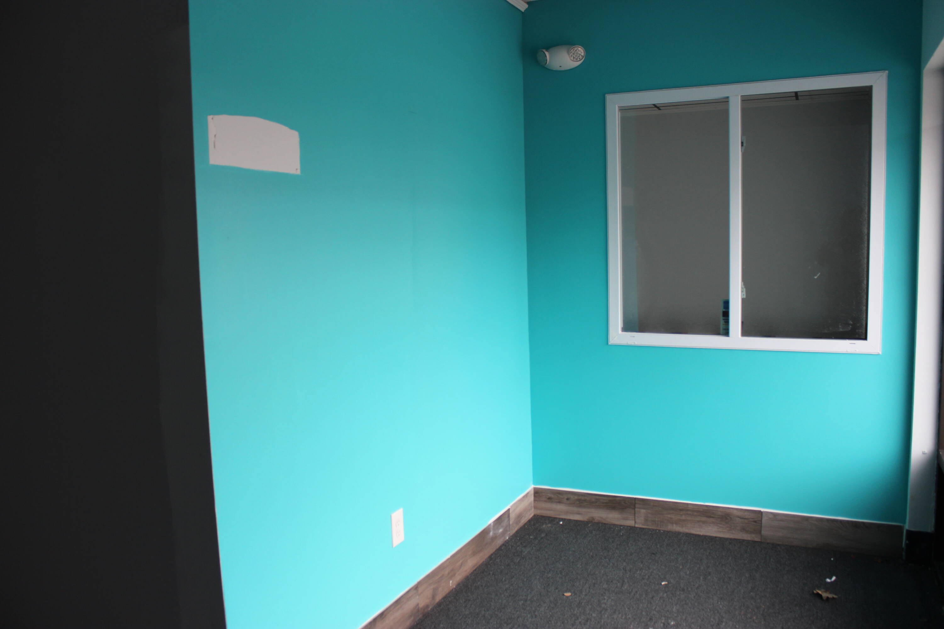 60 Main St, Windsor Locks, CT 06096 Retail Space for Lease 60 Main