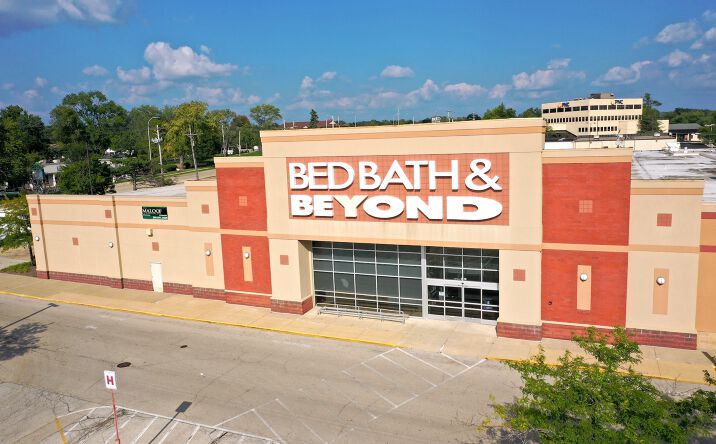 Pictures of Retail property located at 4816 N University St, Peoria, IL 61614 for lease - image #1
