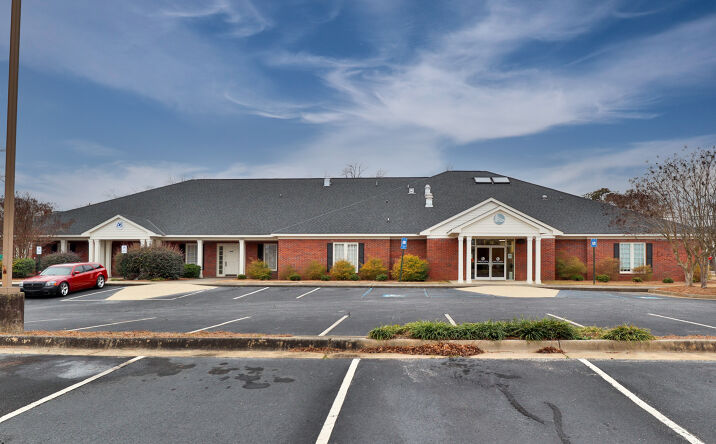 Pictures of Office property located at 2000 Hamilton Rd, Columbus, GA 31904 for lease - image #1