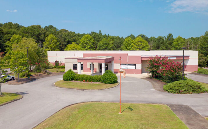 Pictures of Office property located at 150 Tompkins St, Heflin, AL 36264 for sales - image #1