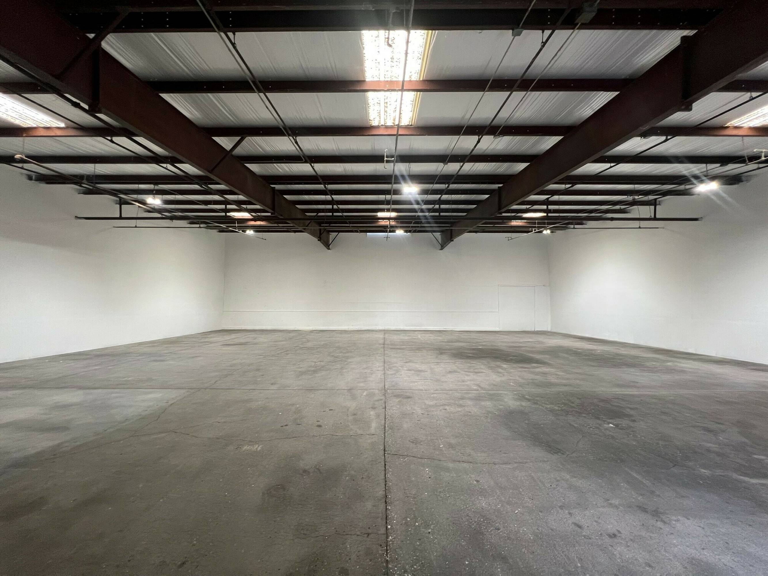 2383 Industrial Blvd, Sarasota, FL 34234 | Crexi.com