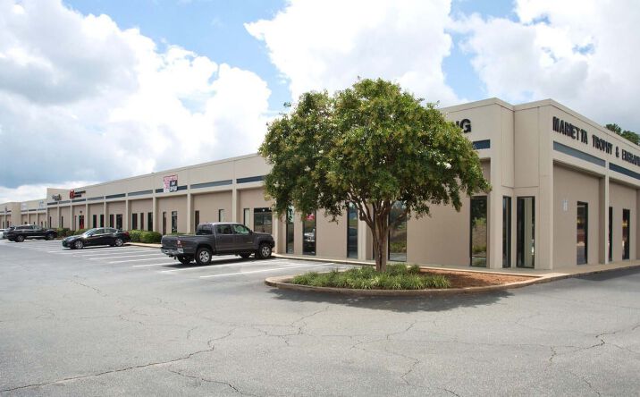 Pictures of Retail, Industrial property located at 1400 South Marietta Pkwy SE, Marietta, GA 30067 for lease - image #1