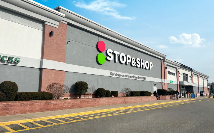 Pictures of Retail property located at 220 CT-12, Groton, CT 06340 for lease - image #1