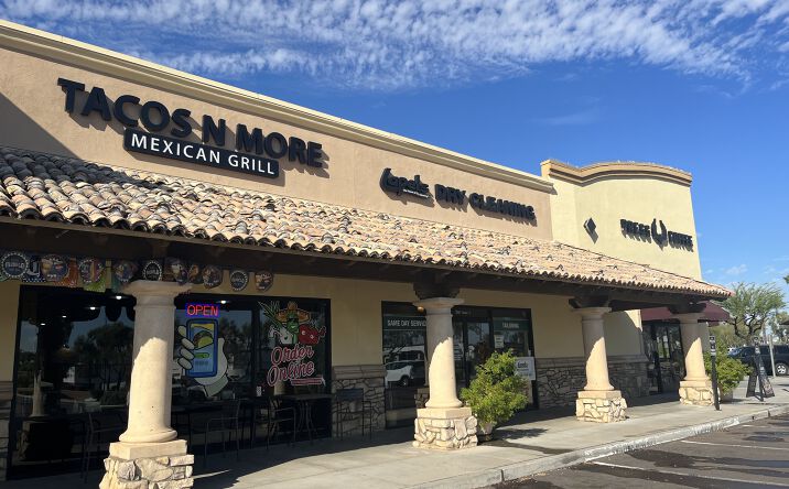 Pictures of Retail property located at 1045 W Queen Creek Rd, Chandler, AZ 85248 for lease - image #1