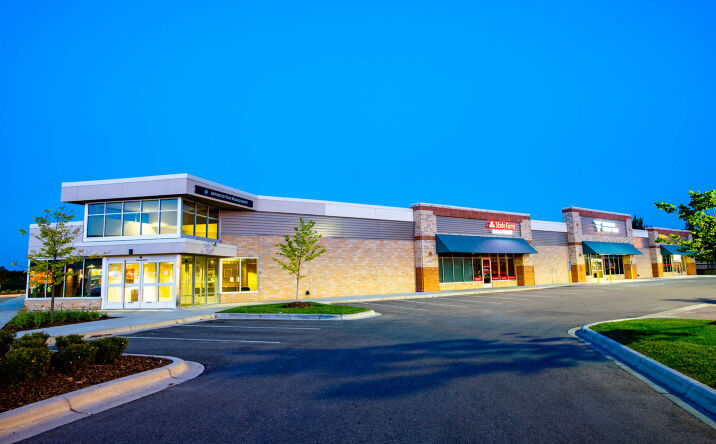 Pictures of Retail, Office property located at 3000 Hundertmark Rd, Chaska, MN 55318 for lease - image #1