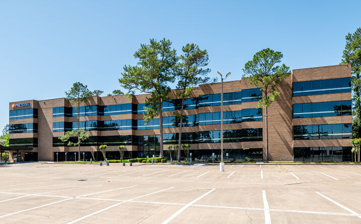 Pictures of Office property located at 25211 Grogans Mill Rd, Spring, TX 77380 for lease - image #1