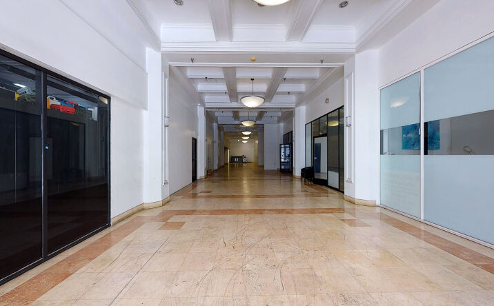 Pictures of Retail property located at 711 S Olive St, Los Angeles, CA 90014 for lease - image #1
