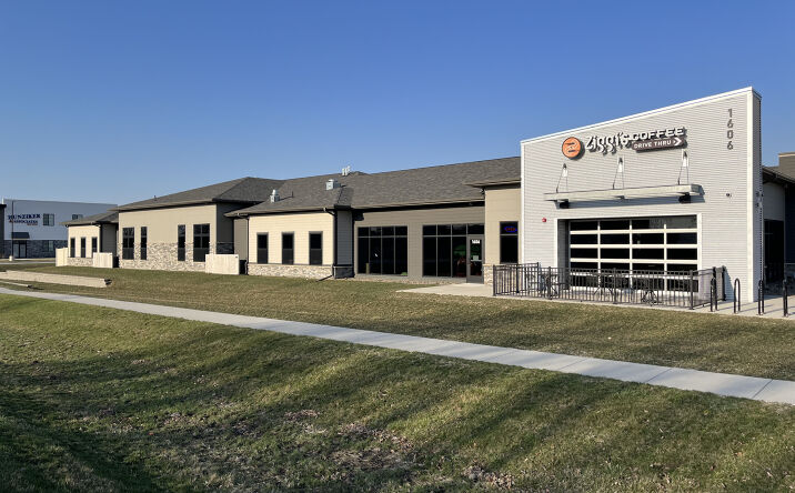 Pictures of Retail, Office, Special Purpose property located at 1606 NW Irvinedale Dr, Ankeny, IA 50023 for lease - image #1
