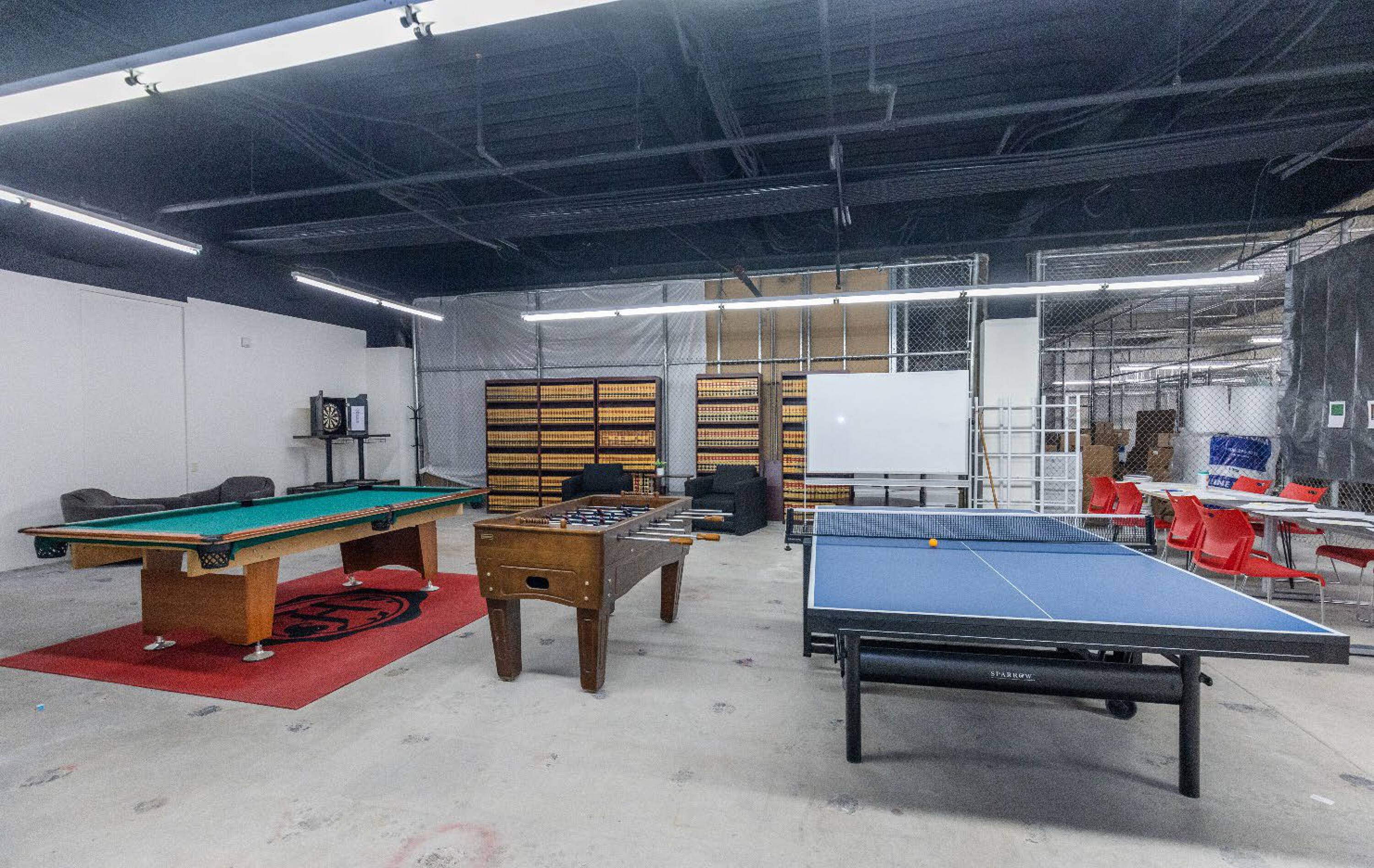 27200-tourney-rd-santa-clarita-ca-91355-crexi