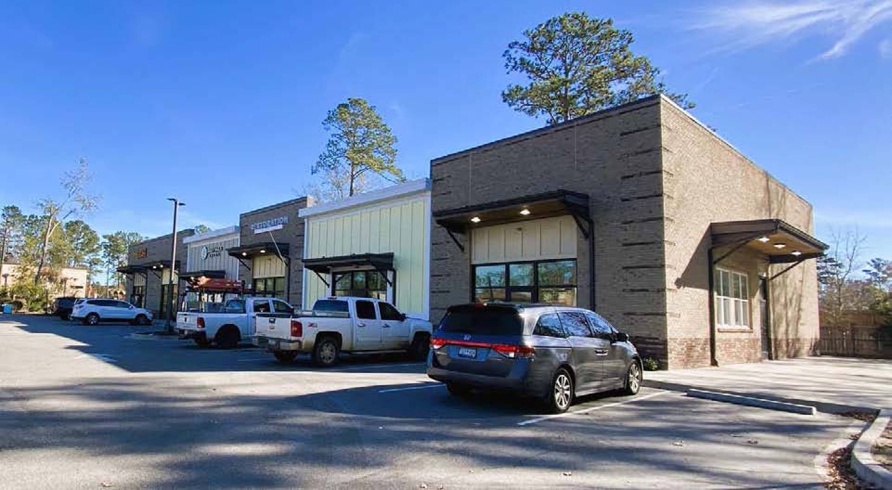 8459 Dorchester Rd, North Charleston, SC 29420