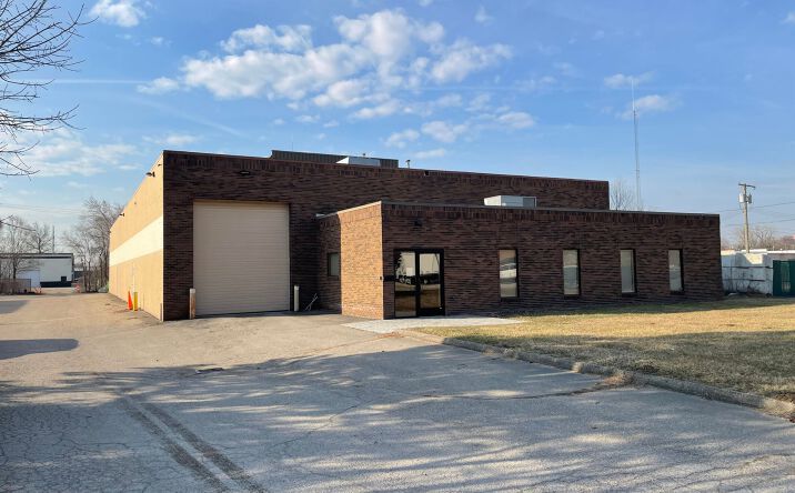 6095 15 Mile Rd, Sterling Heights, MI 48312 | Crexi.com