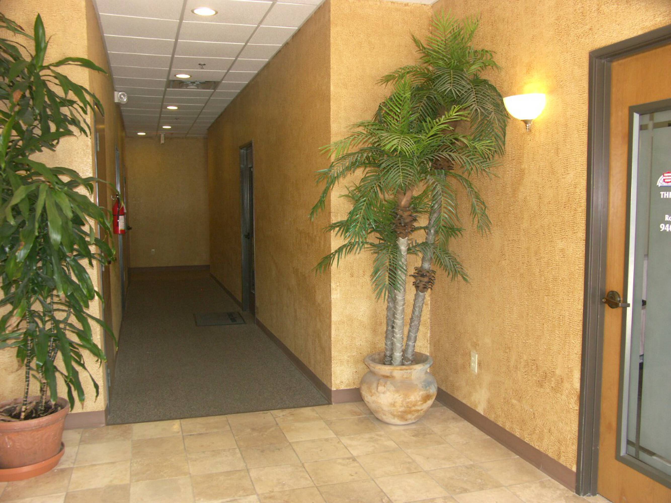 2925 Country Club Rd, Denton, TX 76210