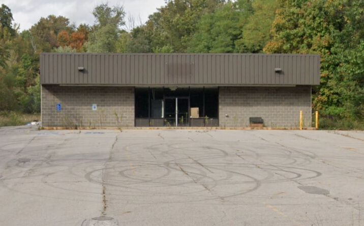 Pictures of Retail property located at 11180 Chardon Rd, Chardon, OH 44024 for lease - image #1