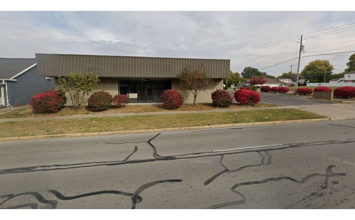 Pictures of Retail property located at 330 E Main St, Xenia, OH 45385 for sales - image #1