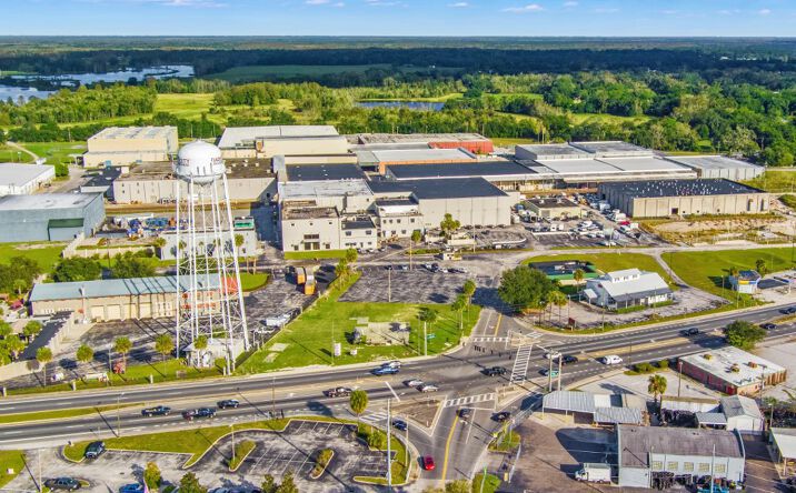 Pictures of Industrial property located at 15486 US-301, Dade City, FL 33523 for lease - image #1