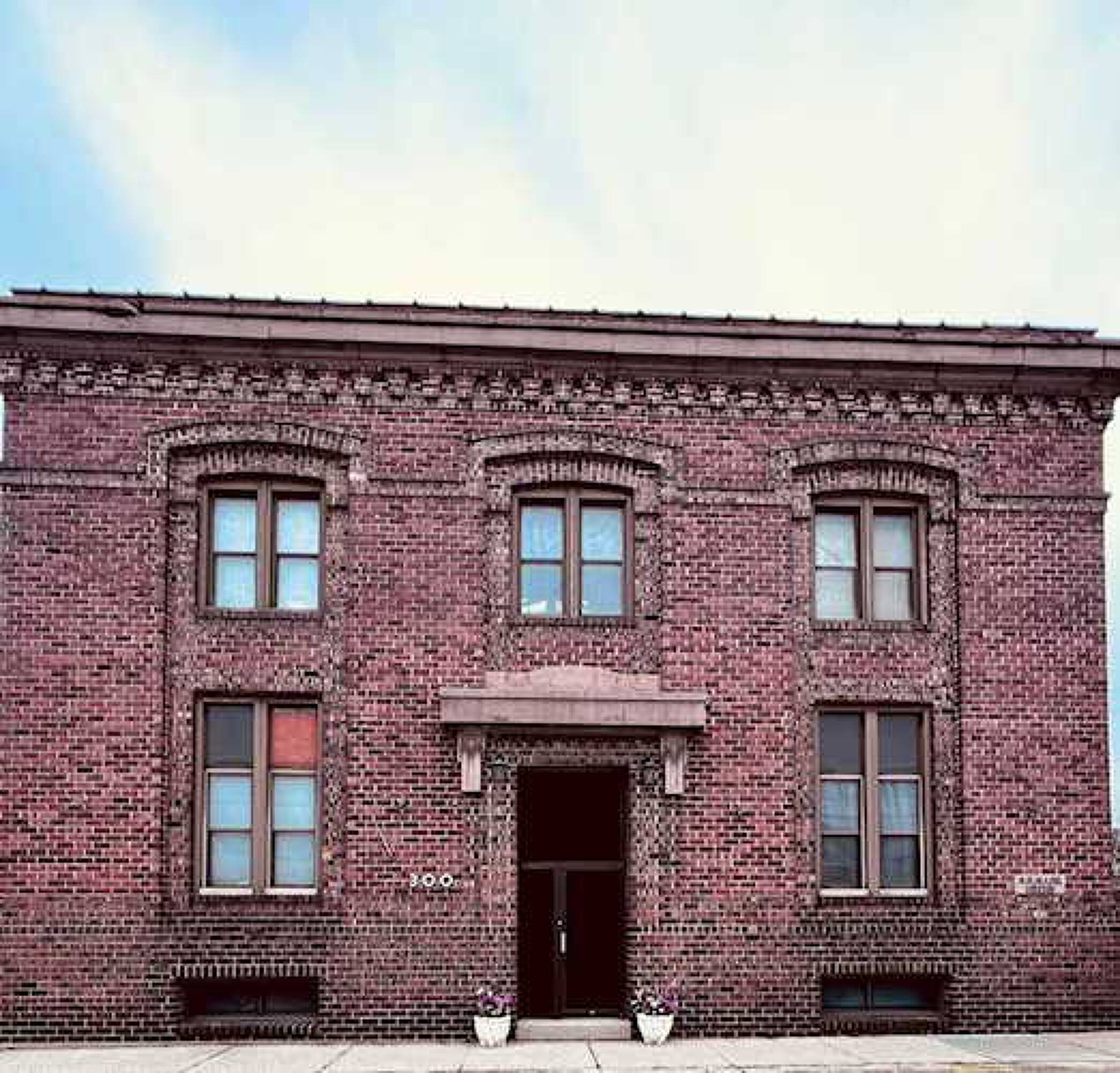 300 S Center St, Beaver Dam, WI 53916 Office Space for Lease