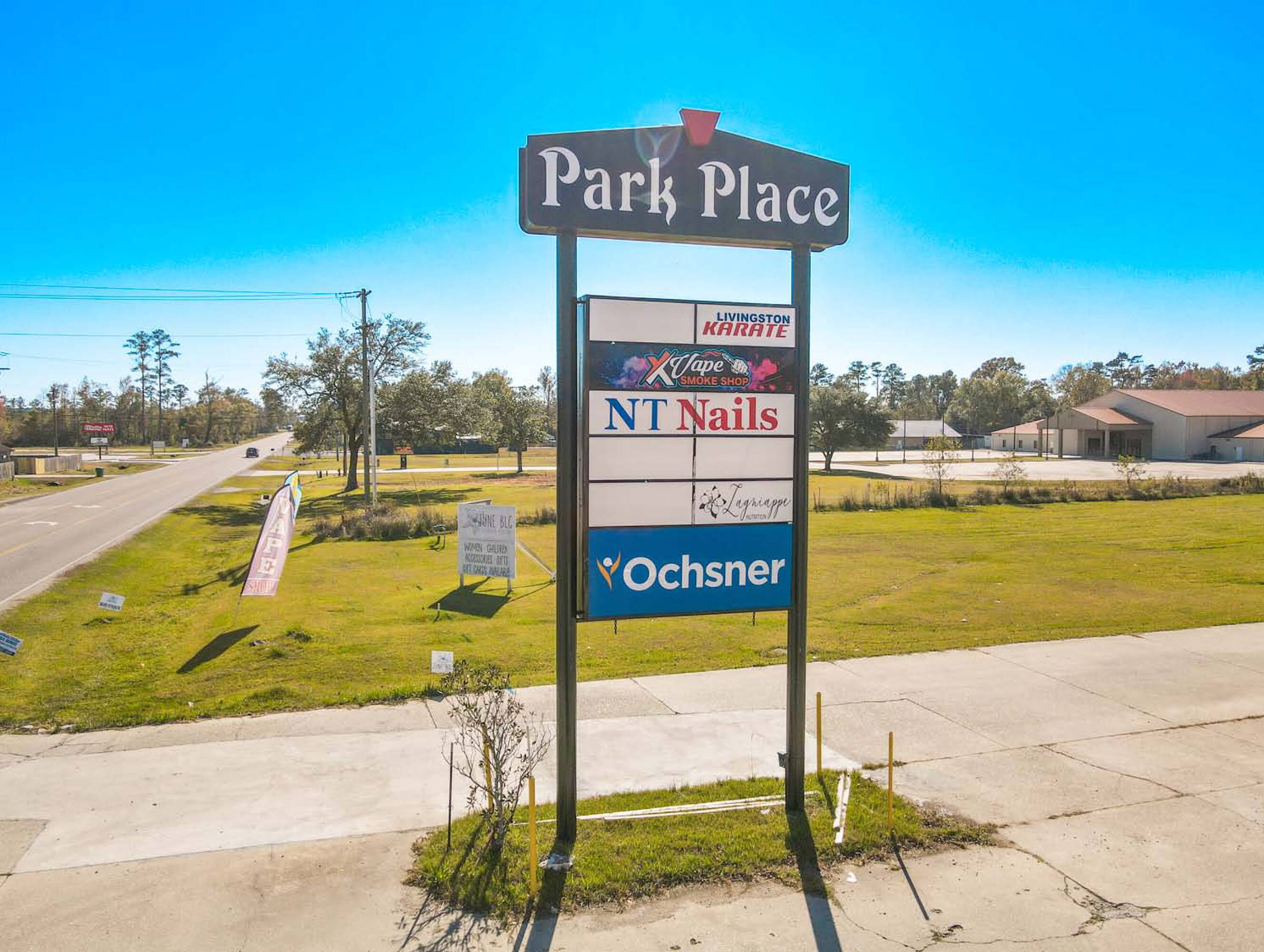 29437 S Frost Rd, Livingston, LA 70754