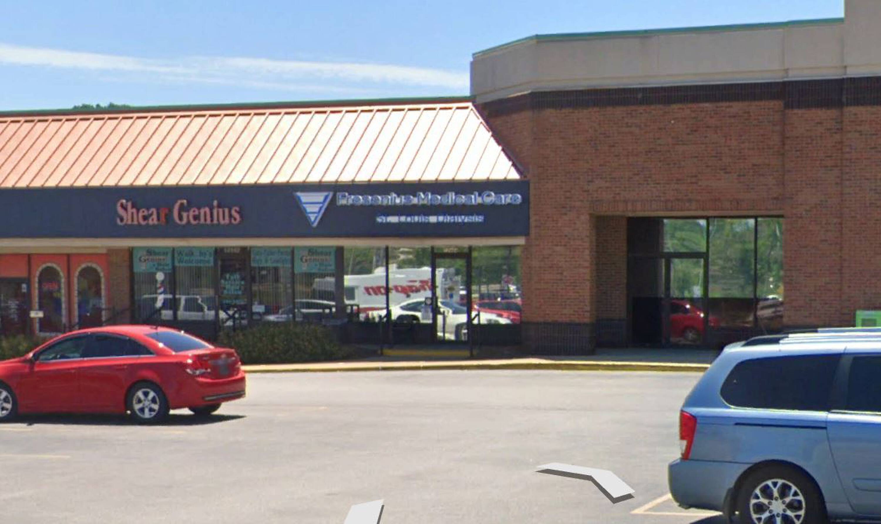 12484 St Charles Rock Rd, Bridgeton, MO 63044