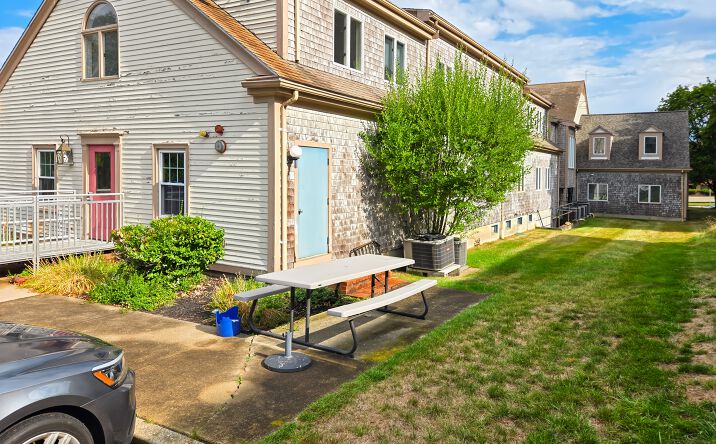 Pictures of Office property located at 1025 Plain St, Suite 1, Marshfield, MA 02050 for lease - image #1