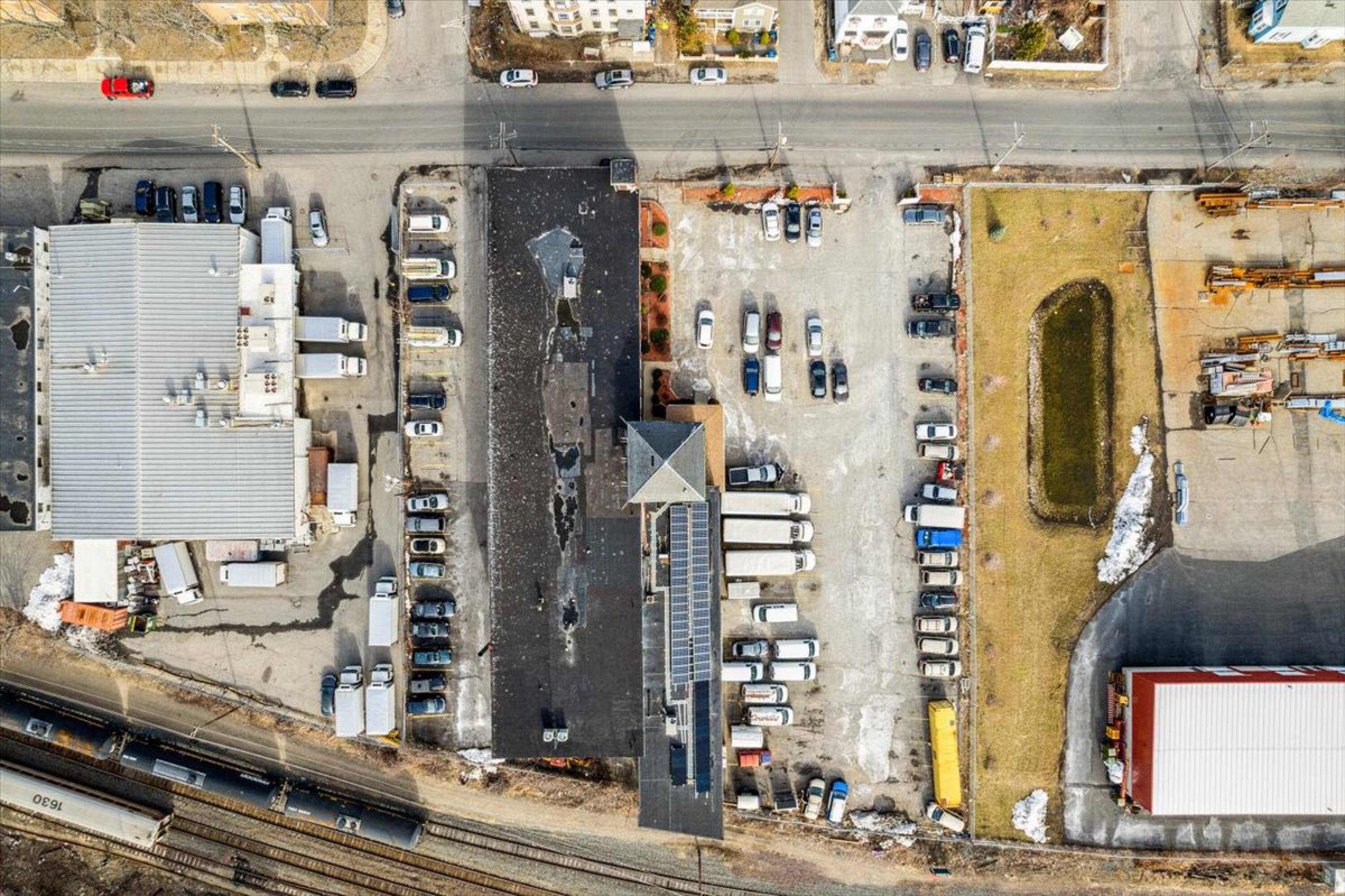 49 Blanchard St, Lawrence, MA 01843