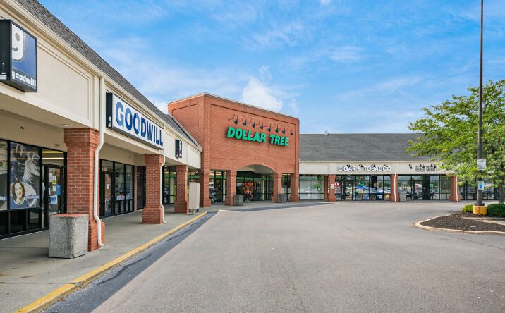 Pictures of Retail property located at 659 W Coshocton St, Johnstown, OH 43031 for lease - image #1