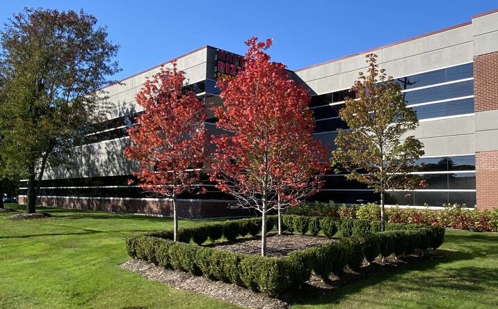 Pictures of Office property located at 30201 Orchard Lake Road, Farmington Hills, MI 48334 for lease - image #1