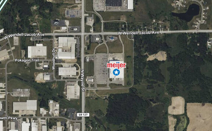 Pictures of Retail property located at 2990 N Wayne St, Angola, IN 46703 for lease - image #1