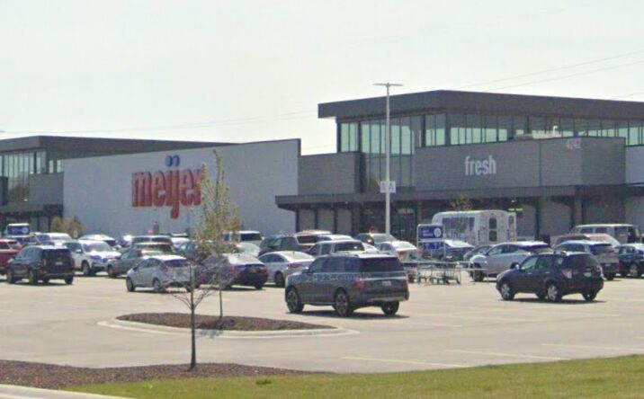 Pictures of Retail property located at 4242 E Dupont Rd, Fort Wayne, IN 46825 for lease - image #1