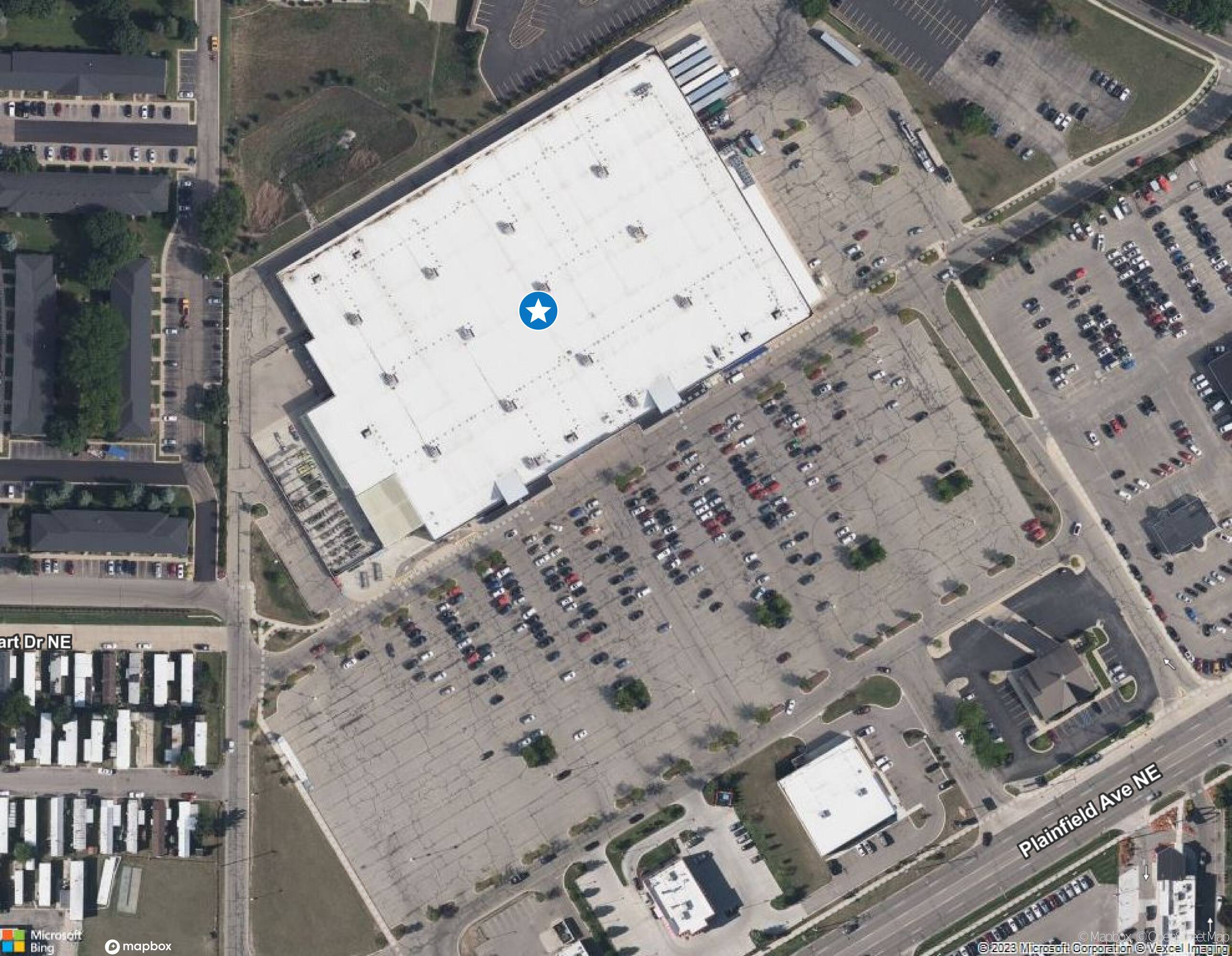 3757 Plainfield Ave NE, Grand Rapids, MI 49525