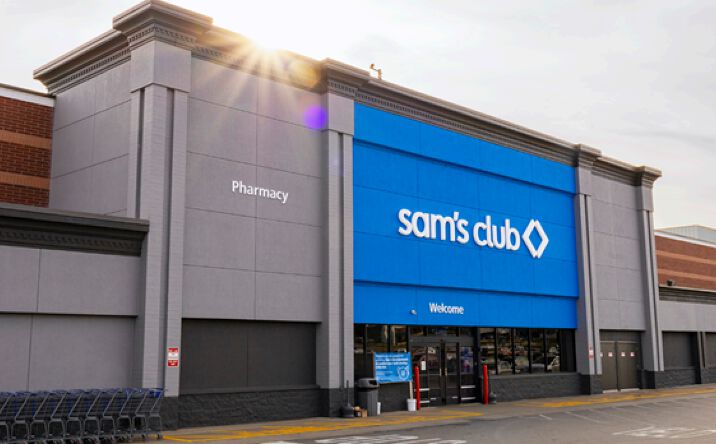 Pictures of Retail property located at 3750 W Market St, Akron, OH 44333 for lease - image #1