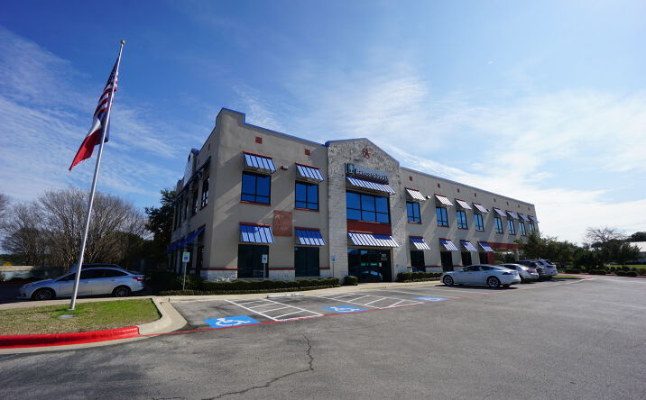 Pictures of Office property located at 505 E Palm Valley Blvd, Round Rock, TX 78664 for lease - image #1