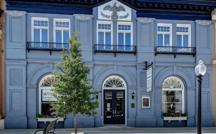 Pictures of Office property located at 110 W Indiana Ave, DeLand, FL 32720 for lease - image #1