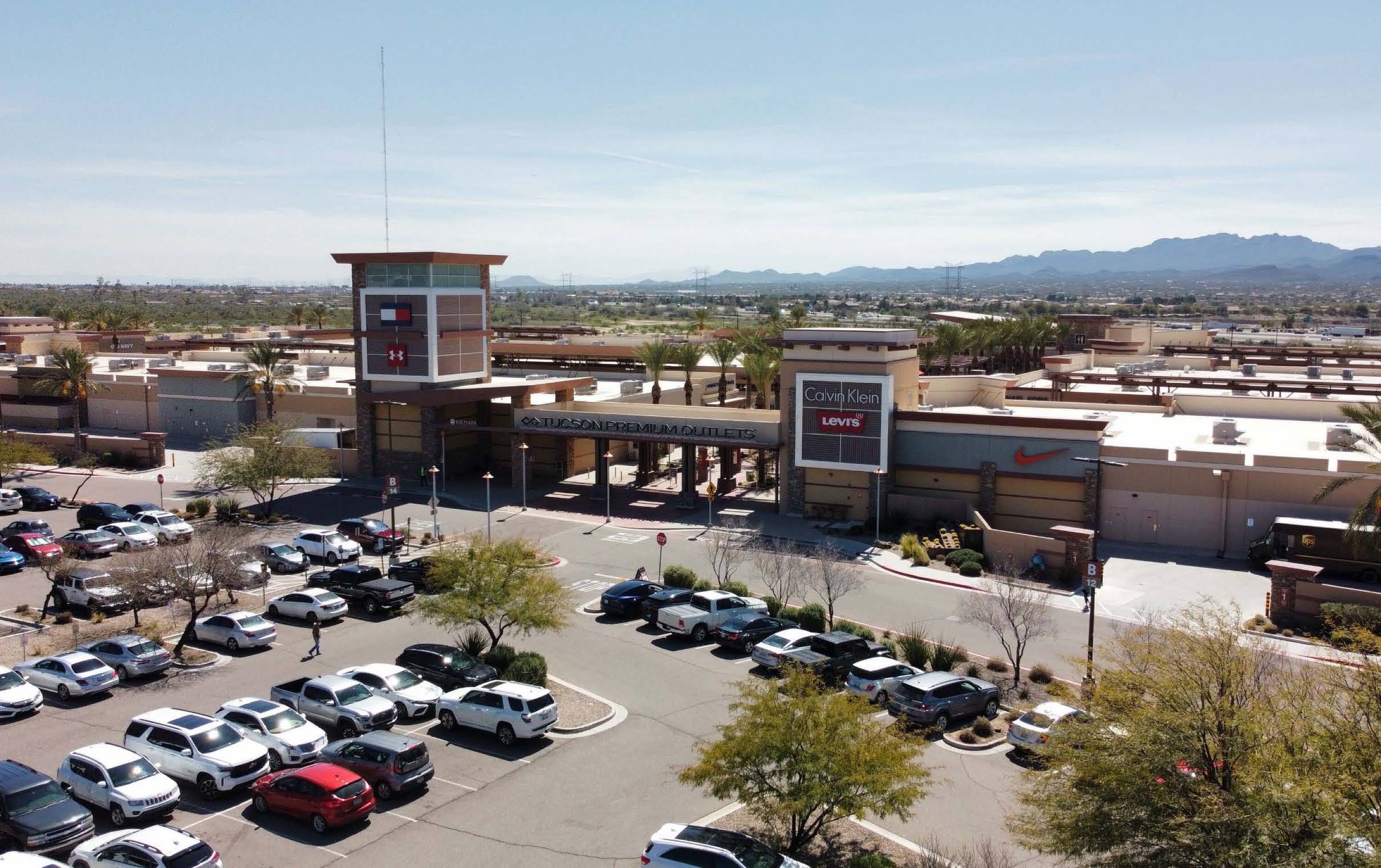 TUCSON PREMIUM OUTLETS