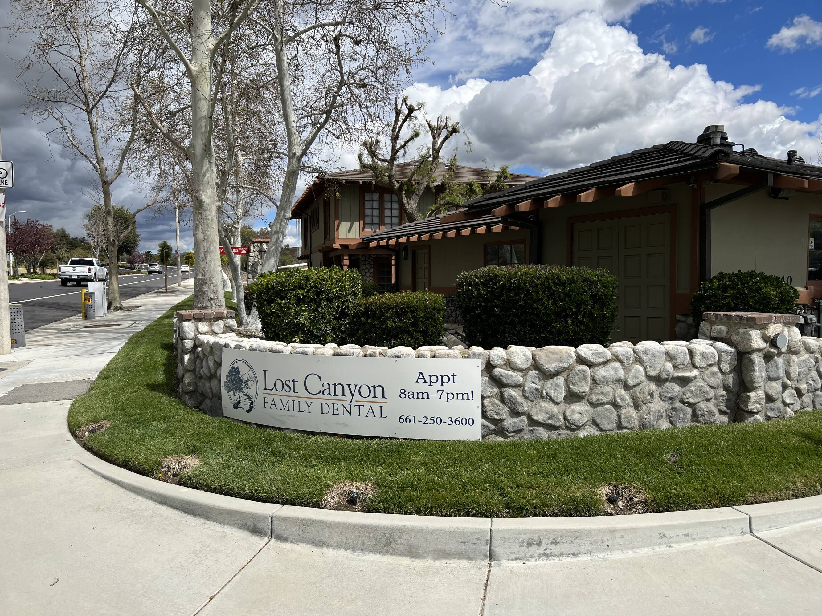 27940 Lost Canyon Rd, Santa Clarita, CA 91387