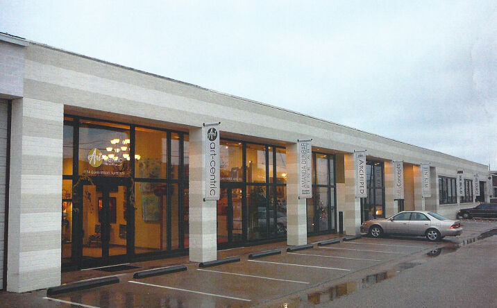 Pictures of Industrial property located at 154 Glass St., Dallas, TX 75207 for lease - image #1