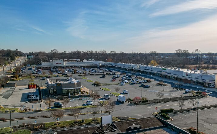 Pictures of Retail property located at 1600 West Newport Pike, Stanton, DE 19804 for lease - image #1