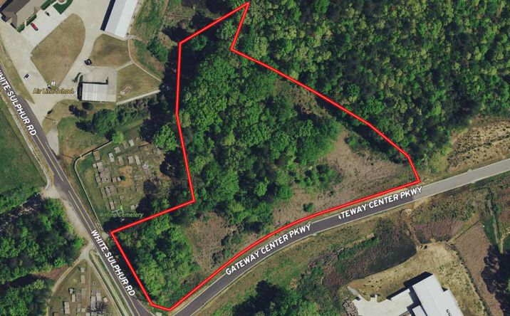 Pictures of Land property located at Gateway Centre Pkwy, Gainesville, GA 30501 for lease - image #1