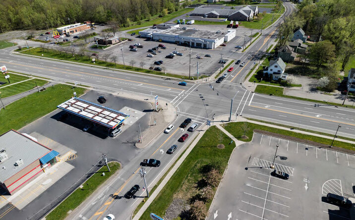 Pictures of Retail property located at 4090 Pearsall St, Williamson, NY 14589 for lease - image #1