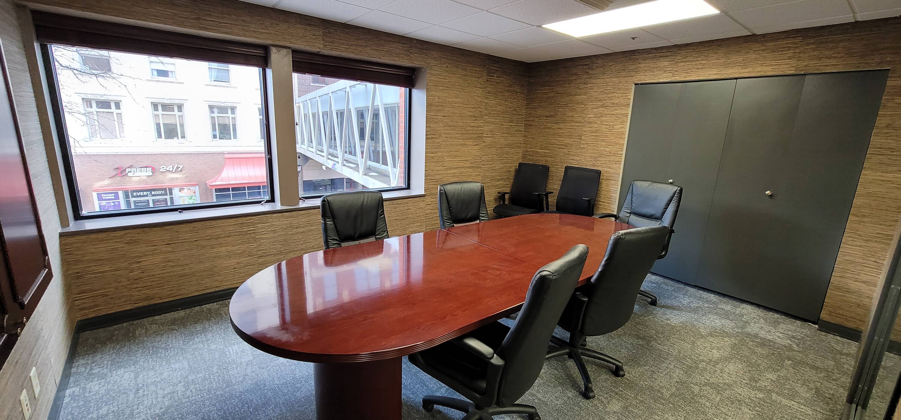 230-2nd-st-se-cedar-rapids-ia-52401-crexi