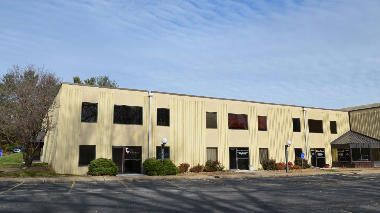 1454 30th St, West Des Moines, IA 50266 Office Space for Lease 1454