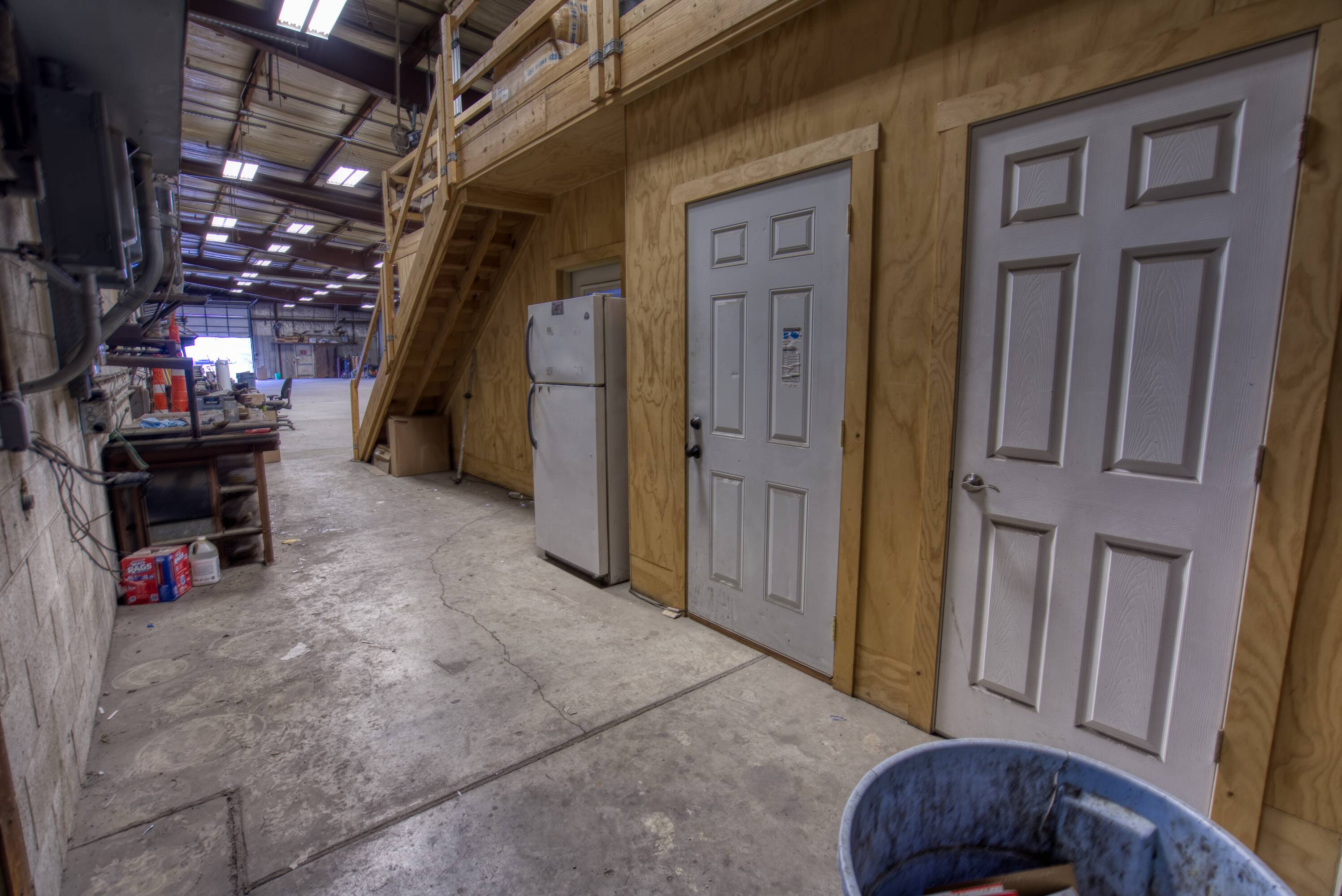 2200 W Altorfer Dr, Peoria, IL 61615