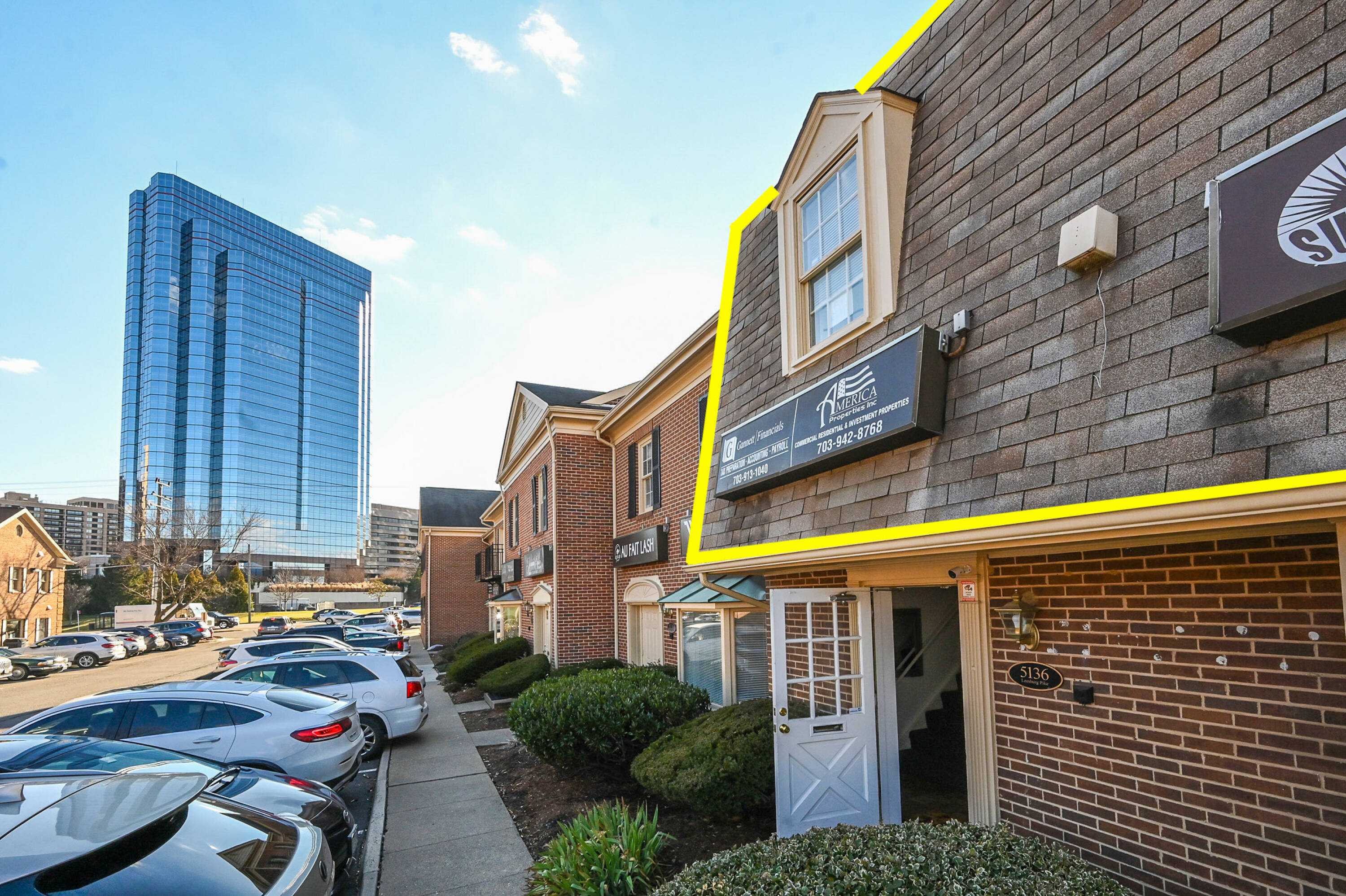 5136 Leesburg Pike, Alexandria, VA 22302