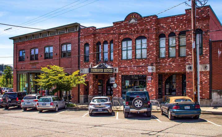 Pictures of Office property located at 1108 11th St, Bellingham, WA 98225 for lease - image #1