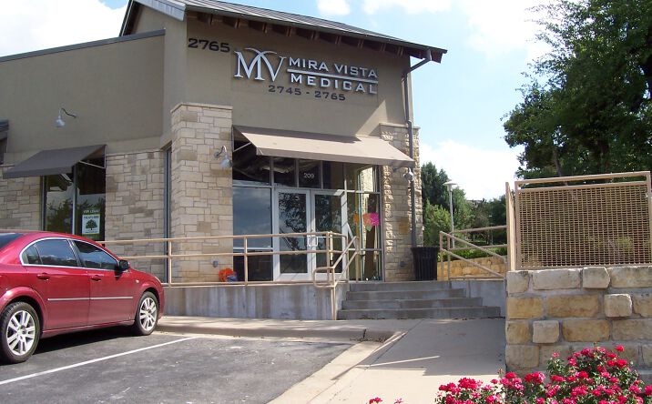 Pictures of Office property located at 2745 Bee Caves Rd, Austin, TX 78746 for lease - image #1